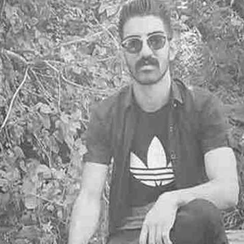 میلاد غلامی نه پری نه گلپری فقط تو محشری